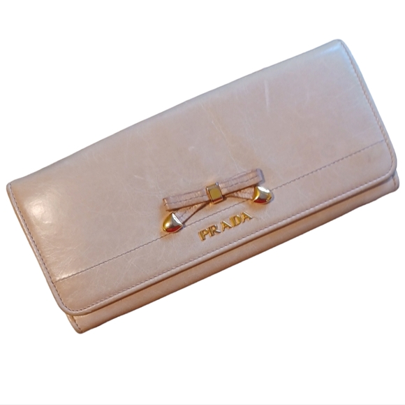 💝PRADA VITELLO SHINE CONTINENTAL LEATHER WALLET - Picture 2 of 15